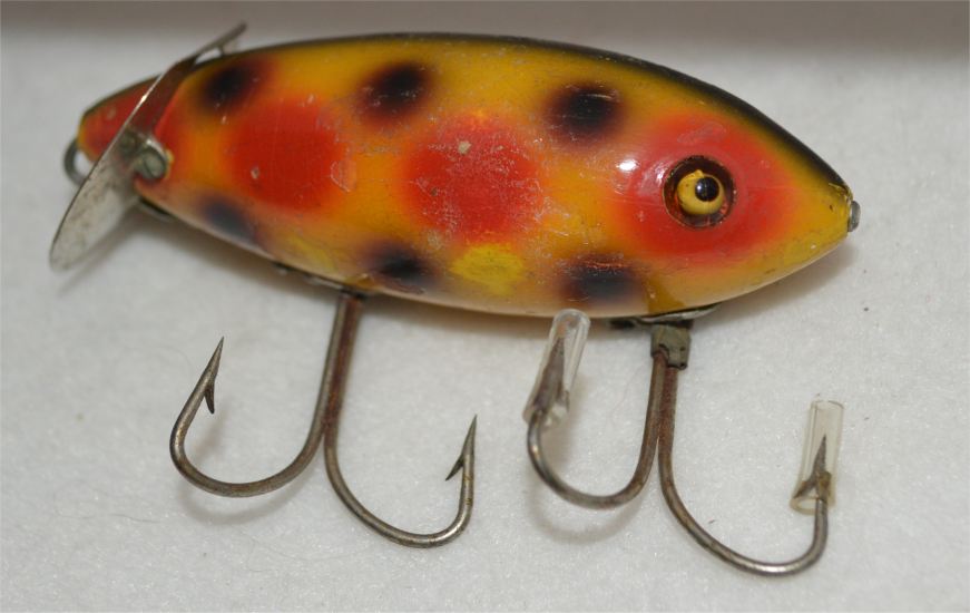 Heddon Baby Crab Wiggler (spotted yellow) - Click Image to Close